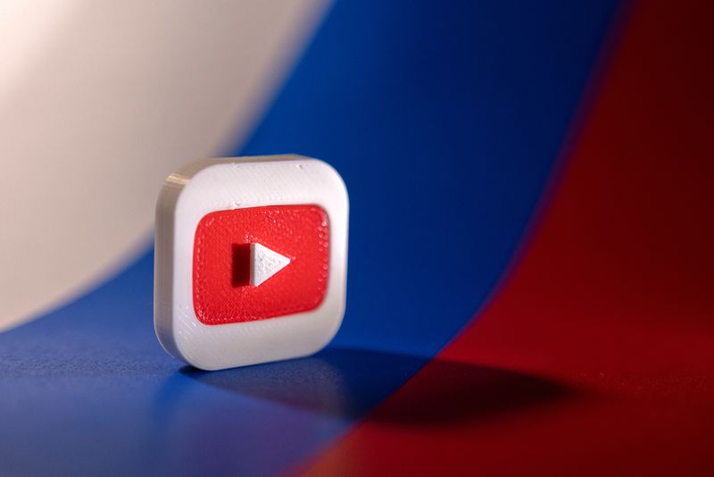 Rusia exige a Google desbloquear más de 200 de sus canales de YouTube