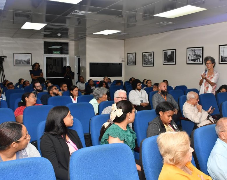 AGN presentó conferencia sobre mujeres dominicanas durante la primera intervención norteamericana