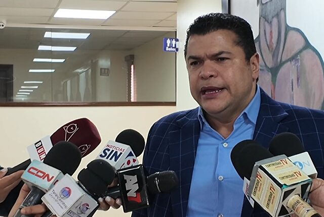 Tobías Crespo dice PRM "no tiene voluntad política" para aprobar Código Penal