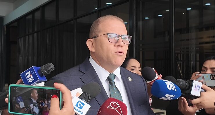 Código Penal ha sido "cortina de humo" del PRM para aprobar préstamos