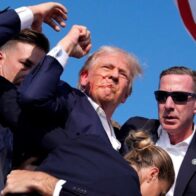 Donald Trump cree estar vivo de milagro