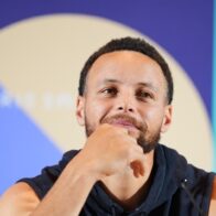 Curry muestra su apoyo a Kamala