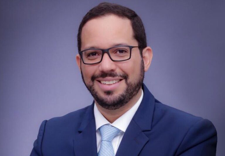 Conozca a Sigmund Freund, el nuevo ministro de Administración Pública 8 | Noticias de hoy en República Dominicana Sigmund Freund Mena | Noticias de hoy en De Último Minuto
