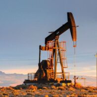 Petróleo de Texas sube un 3,43 % aupado por el repunte de la tensión en Yemen