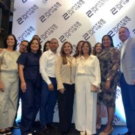 Programa televisivo 2 Puntos de vista celebra su tercer aniversario