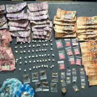Autoridades ocupan 287 porciones de distintas drogas