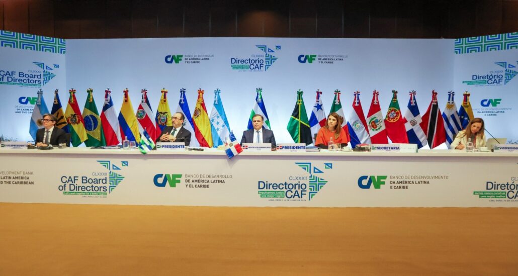 Vicente preside reunión del Directorio CAF con financiamientos a la región