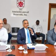 Gobierno presenta Plan Meta RD 2036 al sector empresarial de Santiago