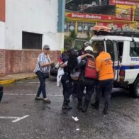 ¡No más esclavitud! Venezolanos son agredidos durante manifestación pacífica