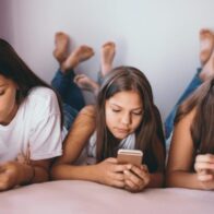 Puerto Rico busca imponer la edad mínima de 18 años para tener redes sociales