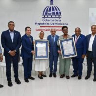 senado reconoce a Xiomara Fortuna