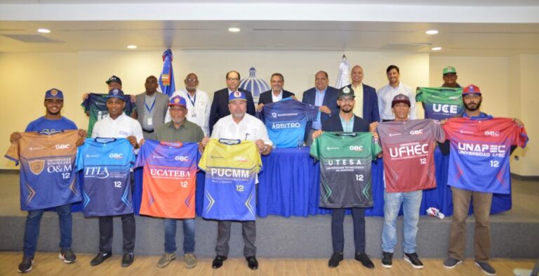 Autoridades con los directores deportivos de las universidades | Noticias de hoy en De Último Minuto