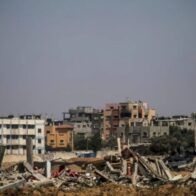 Reportan al menos 25 muertos por bombardeo de dos escuelas en Gaza