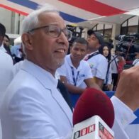 Ministro de Educación al ser abordado por la prensa: “ La prioridad es el presidente”