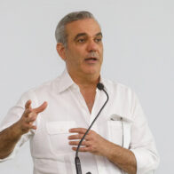 Abinader reafirma su compromiso de escuchar a todos los sectores para Resolver los problemas del país