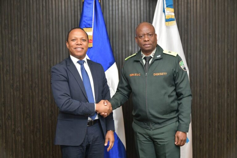 Intrant y Digesett acuerdan fiscalizar tránsito para hacer cumplir la ley 10 | Noticias de hoy en República Dominicana WhatsApp Image 2024 08 06 at 11.57.57 AM | Noticias de hoy en De Último Minuto