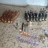 Policía ocupa tres armas de fuego y detiene varios antisociales por robo mediante roturas en Los Guaricanos, SDN