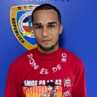 Se entrega hombre acusado de matar a otro tras riña por robo de motocicleta en Santiago
