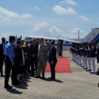 Presidente de Guatemala y primer ministro de Bahamas arribaron este jueves al país, participarán en toma de posesión de Abinader
