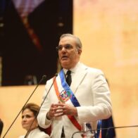 Presidente Abinader anuncia cambios en la Fuerza Aérea