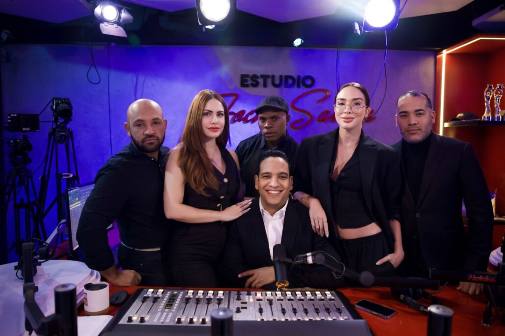 Canal de YouTube "Esto No Es Radio" recupera su funcionamiento tras hackeo