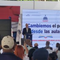 Presidente Abinader llama a un "Pacto por la Calidad de la Educación" durante inicio año escolar
