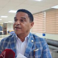 Diputados exhortan a “Lechuga” leer la Constitución