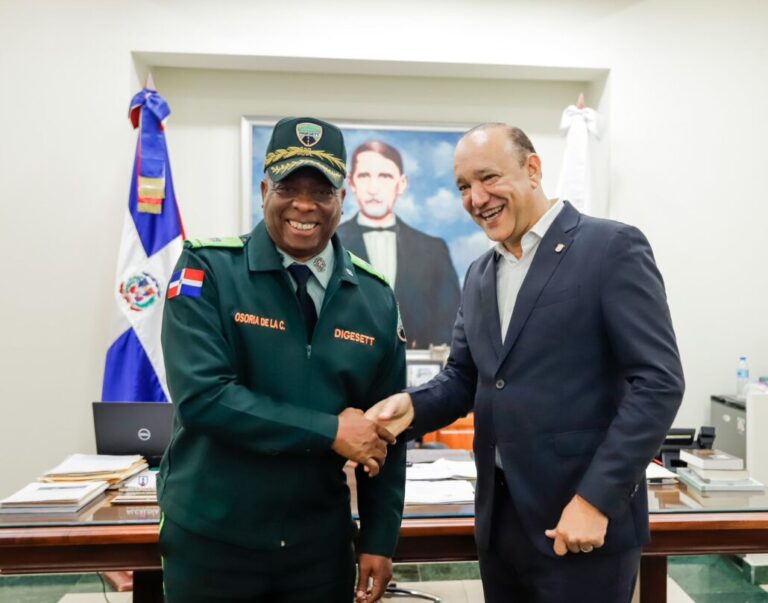 Alcaldía y Digesett realizan esfuerzos para mejorar seguridad vial en Santiago 7 | Noticias de hoy en República Dominicana Alcaldía y Digesett realizan esfuerzos para mejorar seguridad vial en Santiago