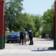 Continúa búsqueda del asesino del niño de 11 años apuñalado mientras jugaba