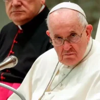 El papa pide que terminen las discriminaciones contra las mujeres en Afganistán