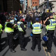 Varias ciudades británicas aumentan la seguridad tras la violencia de la extrema derecha