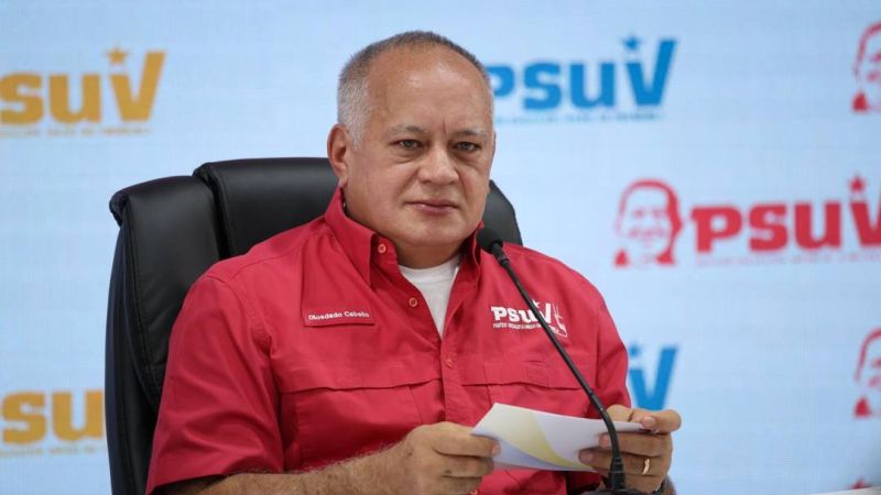 Diosdado Cabello a Abinader: "Paguen primero los US$350 millones que le debe a Venezuela en petróleo"