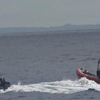 Rescatan a 20 dominicanos de una embarcación que se hundía en el océano Atlántico