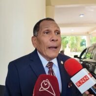 Senadores llaman a la calma ante anuncio de fusión de instituciones