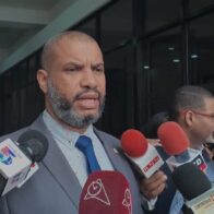 Diputado solicita un CAID, servicios gubernamentales y electrificación para Bahoruco