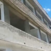 Niños en El Recodo, Azua no han iniciado año escolar por falta de escuela