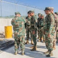 Ministro de Defensa supervisa trabajos verja perimetral