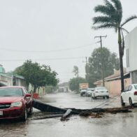 La tormenta tropical Ileana toca tierra en Sinaloa, México