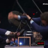 Candidato por la Alcaldía de Sao Paulo lanza silla a rival en pleno debate