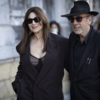 Tim Burton aparece por sorpresa en el Festival de San Sebastián