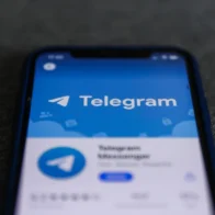 Ucrania prohíbe a funcionarios y soldados el uso de Telegram