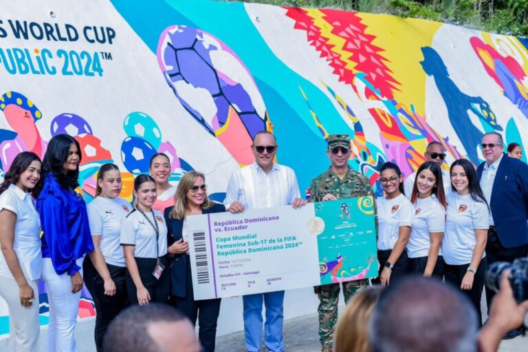Alcaldía de Santiago devela mural alegórico a la Copa Mundial Femenina Sub-17 de la FIFA 11 | Noticias de hoy en República Dominicana PHOTO 2024 09 05 12 07 06 1 | Noticias de hoy en De Último Minuto