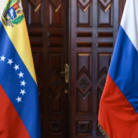 Venezuela y Rusia apuestan por "fortalecer alianza política" y cooperación económica
