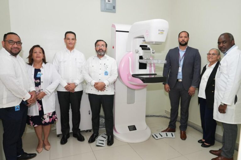 Ministerio de Energía y Minas dona mamógrafo al Hospital Materno Reynaldo Almánzar 7 | Noticias de hoy en República Dominicana WhatsApp Image 2024 09 12 at 11.48.45 AM | Noticias de hoy en De Último Minuto