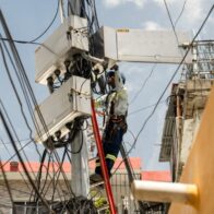 Edesur desmantela ocho módulos con conexiones irregulares en La Yuca