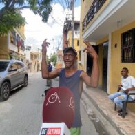 Residentes de Villa Faro amenazan con quemar gomas si no cesan los apagones en la zona