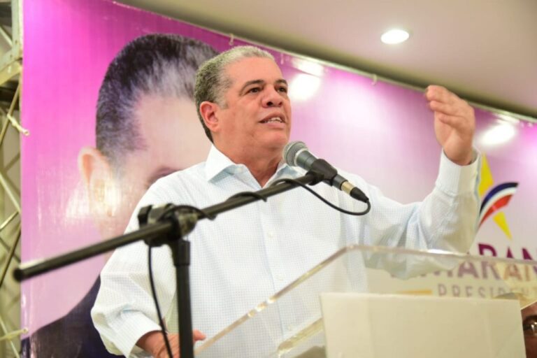 PLD ordena la expulsión "de por vida" de Carlos Amarante Baret