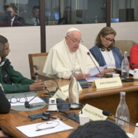 El papa pide que los ricos compartan sus bienes y paguen más impuestos