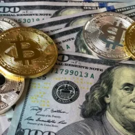 Las pérdidas por fraudes en criptomonedas aumentaron un 45 % en EEUU en 2023, según el FBI