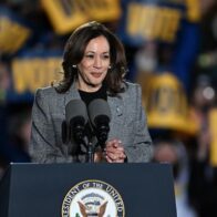 Harris señalará a Trump como un peligro en el lugar donde incitó el asalto al Capitolio